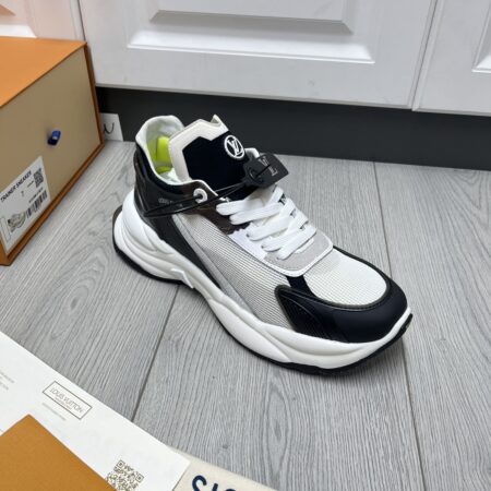 Louis Vuitton Deverly Hills Men's Thick Soled Casual Sports Shoes