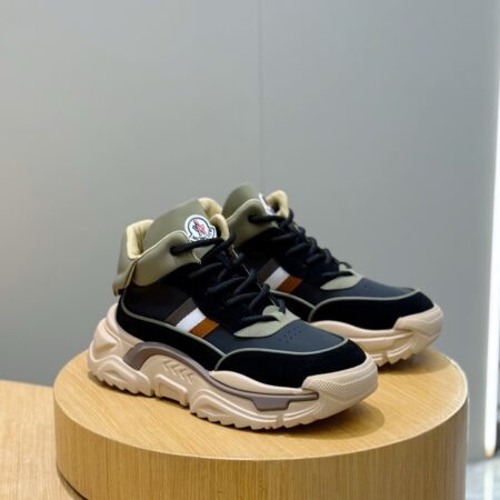 Moncler Men's Low Cut Thick Sole Lace Up Casual Sports Shoes