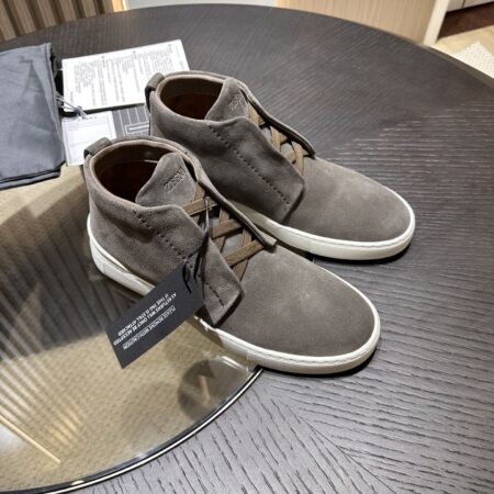 Ermenegildo Zegna Triple Stitch ™  Mid Top Suede Sneakers